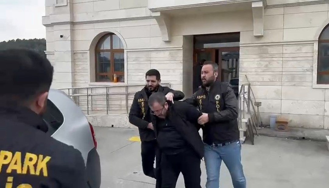 124 yıl hapis cezasıyla aranıyordu, İstanbul'da yakalandı