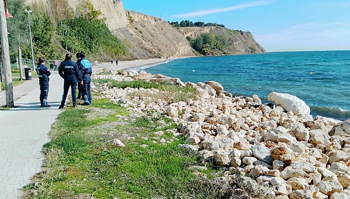 Silivri sahilinde şüpheli ölüm Silivri sahilinde şüpheli ölüm
