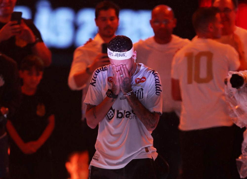 Yıldız futbolcu Neymar her şeyin başladığı yerde: "Prens geri döndü!" - 2