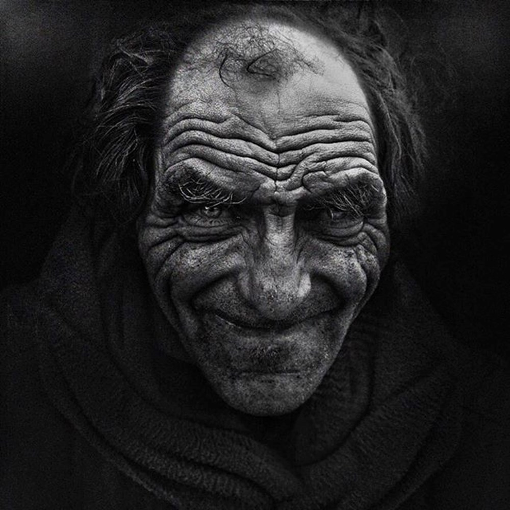 Грозное лицо. Ли Джеффрис. Портреты Lee Jeffries. Злое лицо старика.