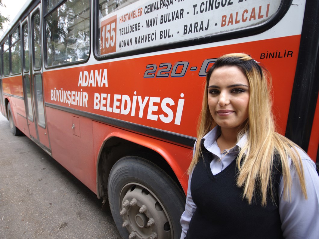 Adana Nin Kadin Soforlerinden Arzu Magazin Haberleri Ntv