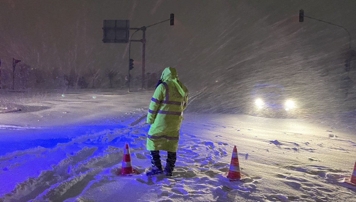 Konya-Ankara karayolu trafiğe kapatıldı