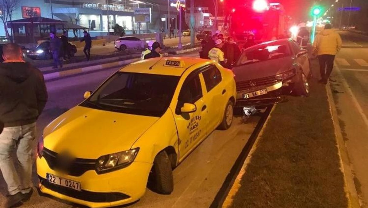 Taksi şoförü kaza yapınca alkollü olduğu ortaya çıktı