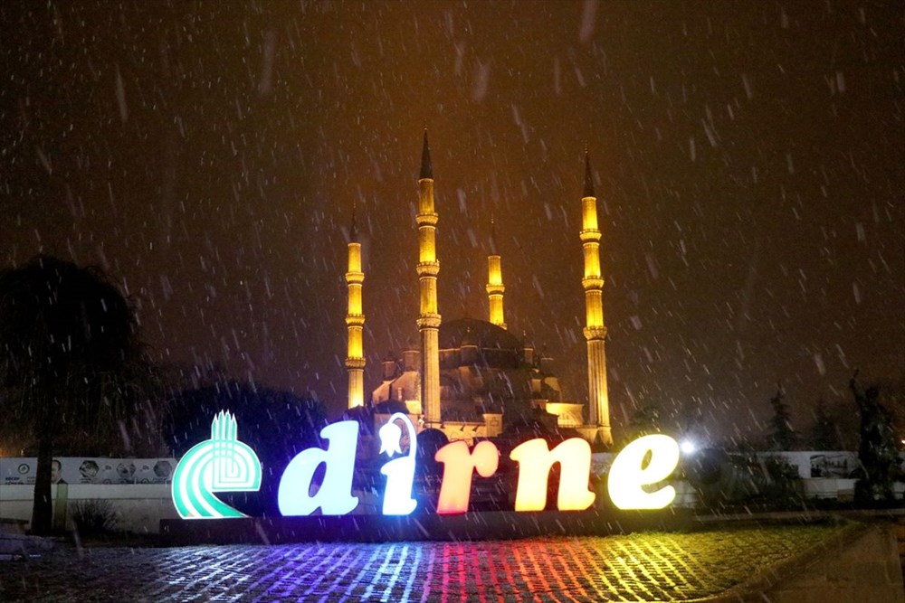 Edirne'de kar yağışı başladı - 2
