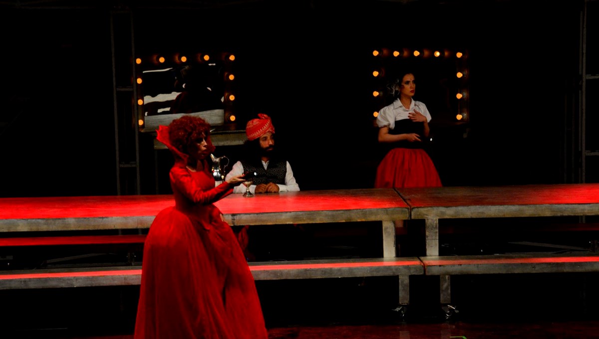 61. Uluslararası Bursa Festivali'nde 61. Uluslararası Bursa Festivali'nde