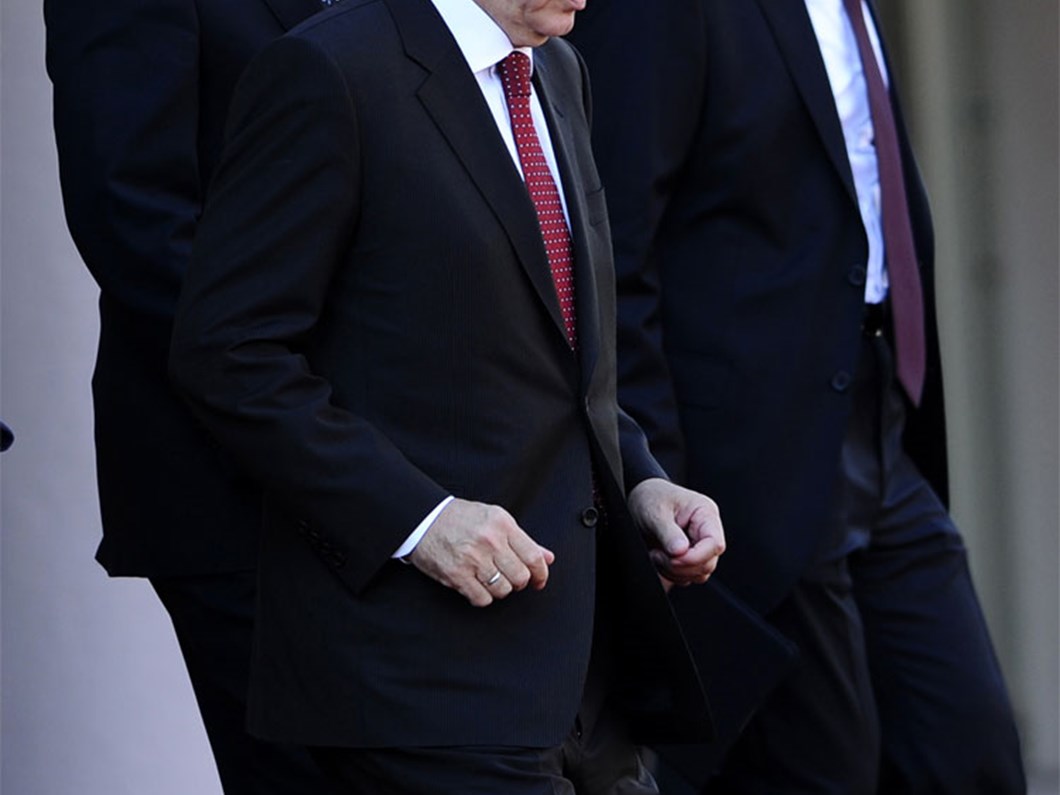 son istifalar basbakan a yakin