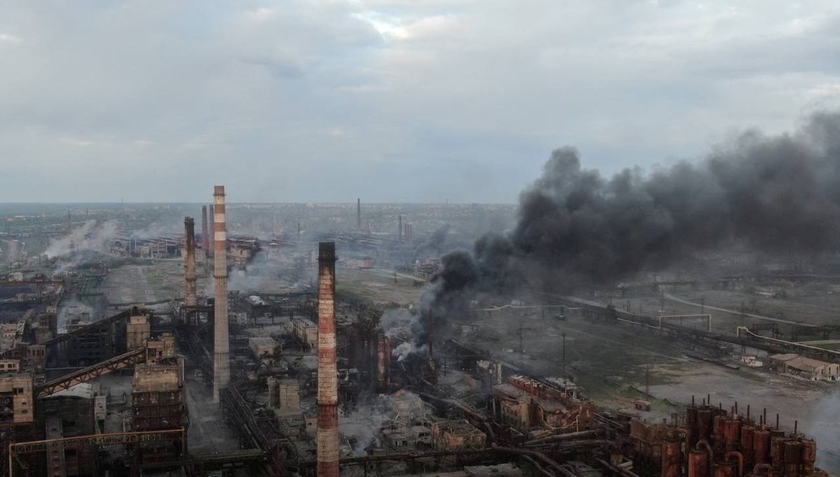 Ukrayna: Rusya’nın Azovstal’daki çelik fabrikasına saldırıları sürüyor