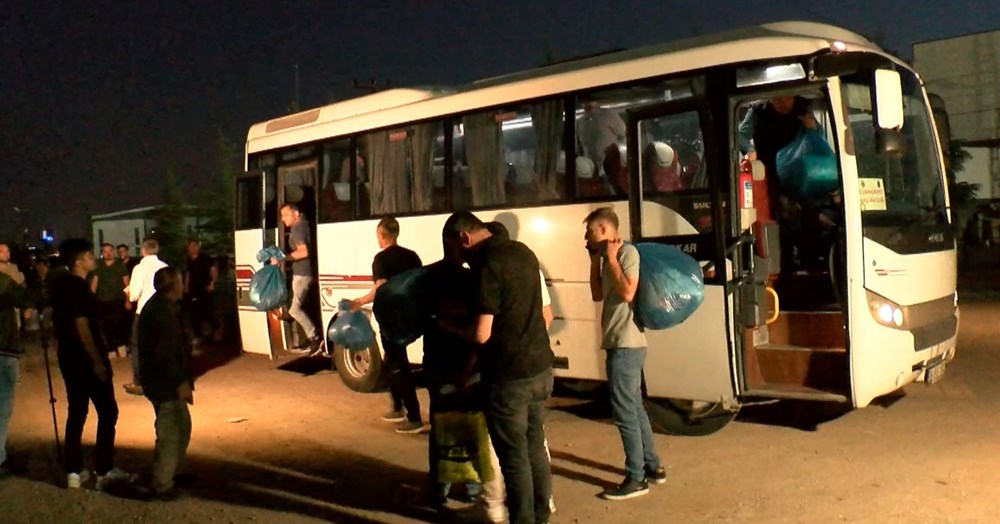 Cezaevlerinden tahliyeler başladı - 4