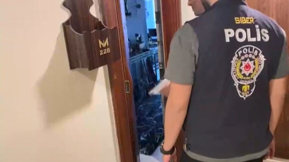 Fenomenlerle birlikte TikTok’ta para aklayan çeteye operasyon - 7
