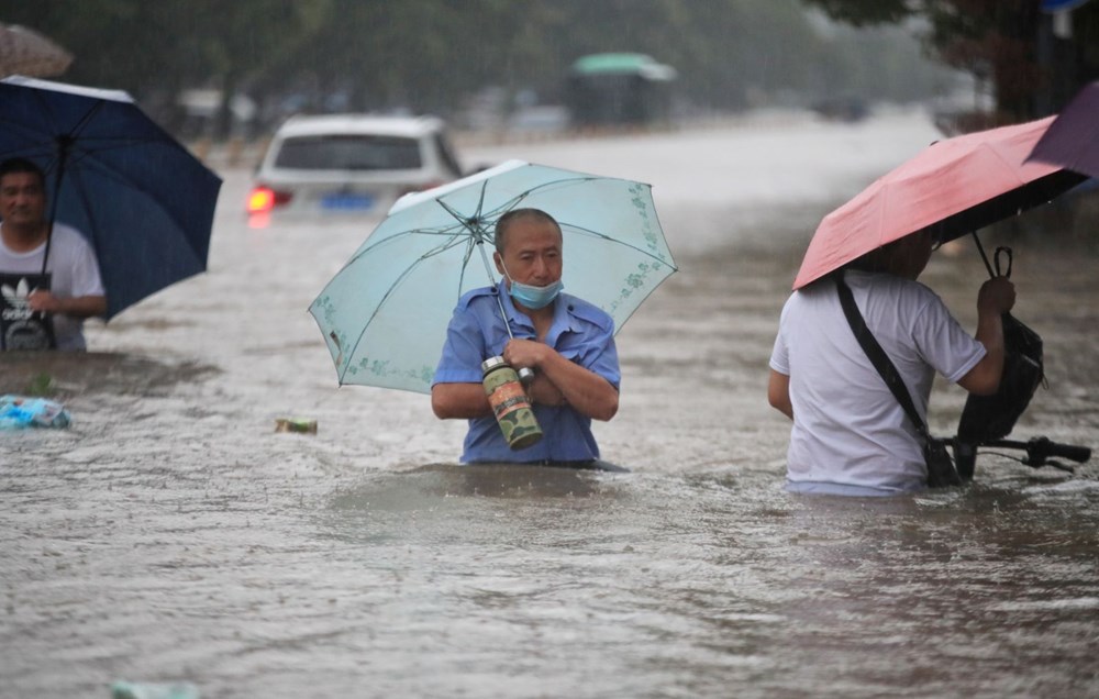 Çin’de 'bin yılın en şiddetli yağmuru' sele neden oldu: 12 kişi hayatını kaybetti - 2