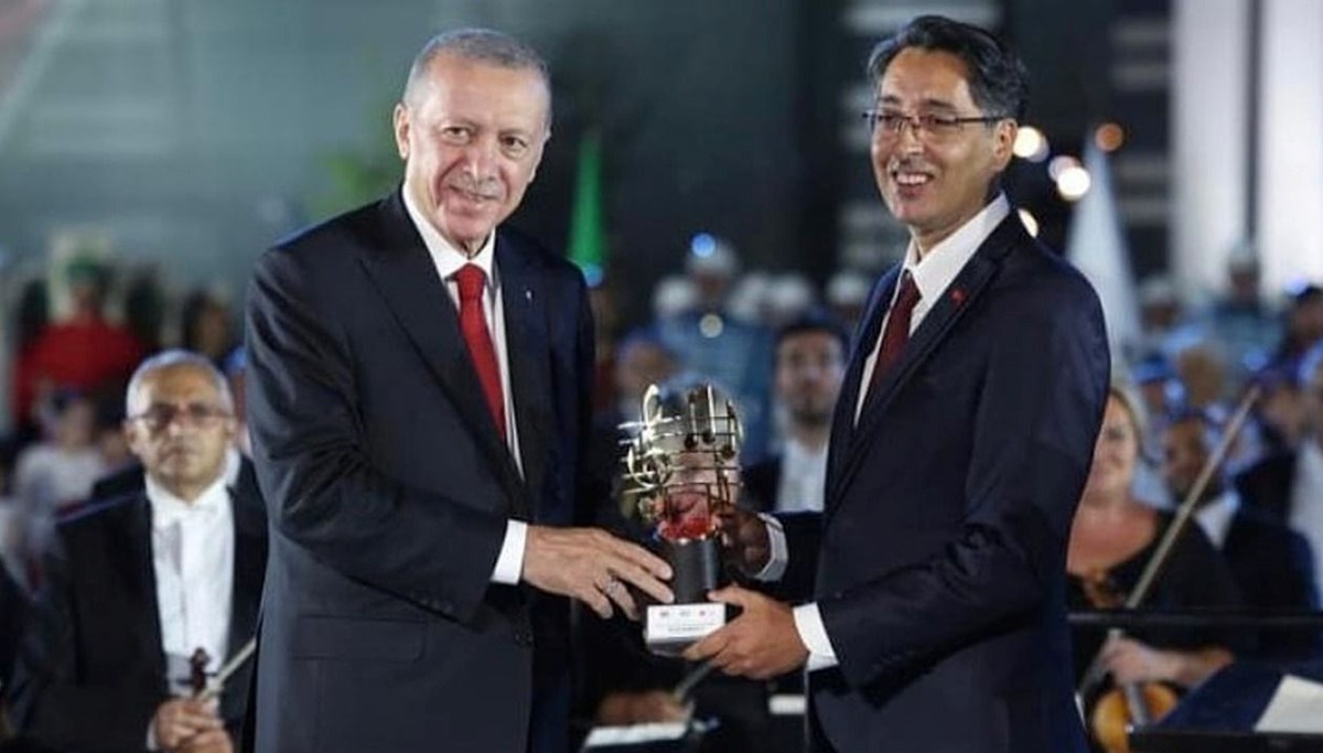 İlker Kömürcü kimdir? 100. Yıl Marşı yazarı İlker Kömürcü kaç yaşında, nereli? İlker Kömürcü kimdir? 100. Yıl Marşı yazarı İlker Kömürcü kaç yaşında, nereli?