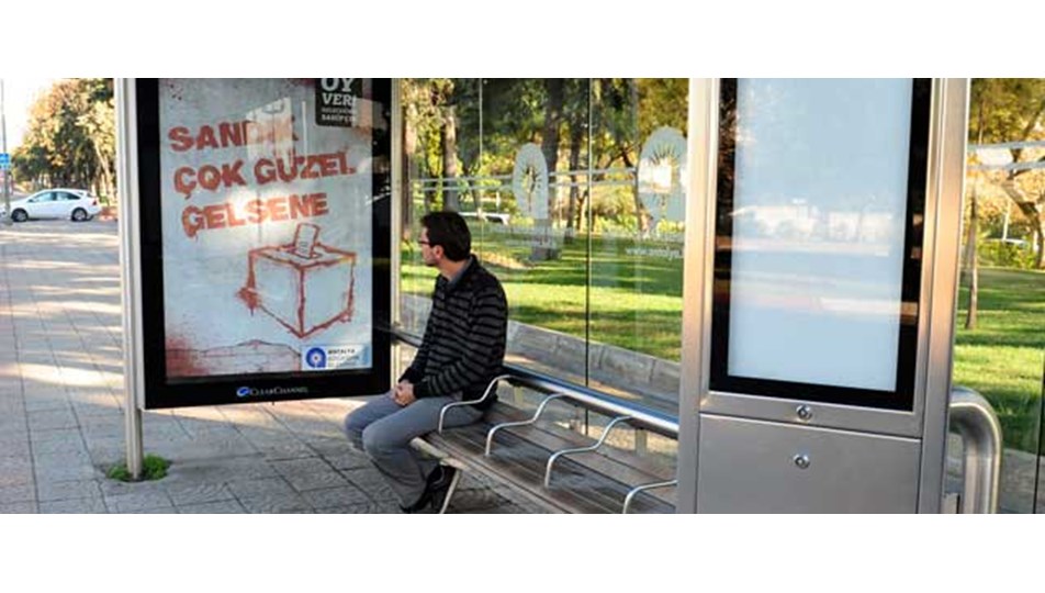 Antalya'da ilginç sandık mesajları