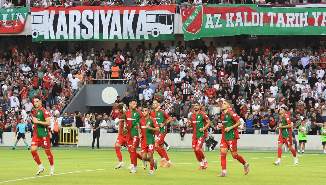 Sezona 3'te 3 ile başladı... Karşıyaka'dan zirveye bayrak
