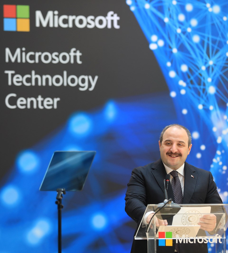 Microsoft Teknoloji Merkezi Türkiye ekonomisine  2,5 milyar TL değer katacak - 1