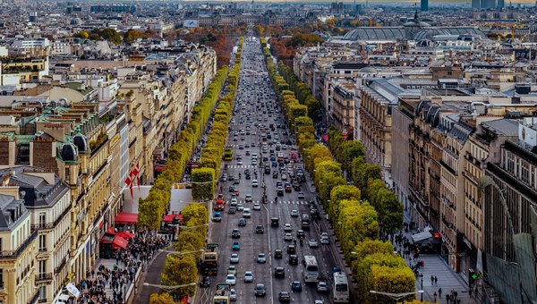 Bağdat Caddesi ile Şanzelize kardeş oldu