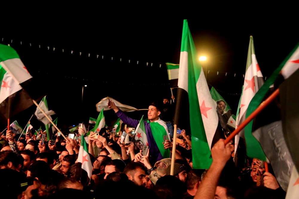 Suriye Devrimi 14. Yılında: Coşku Ateşi Vilayetleri Sardı 92 P2mxsHB rEORsWuITMWGEw