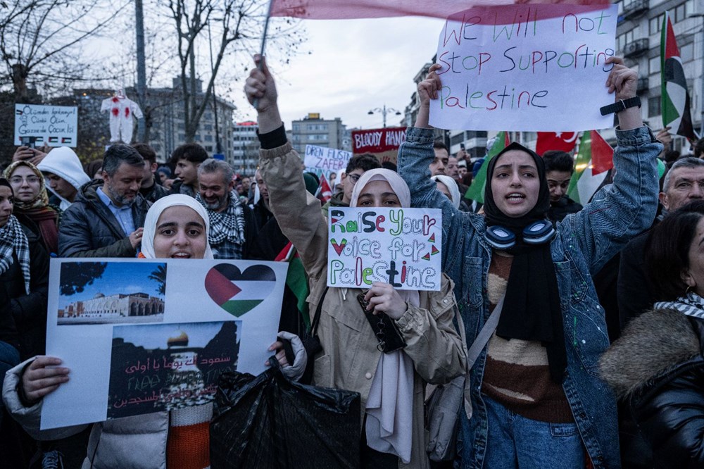 İstanbul'da şehitler ve Gazze için yürüyüş - 11