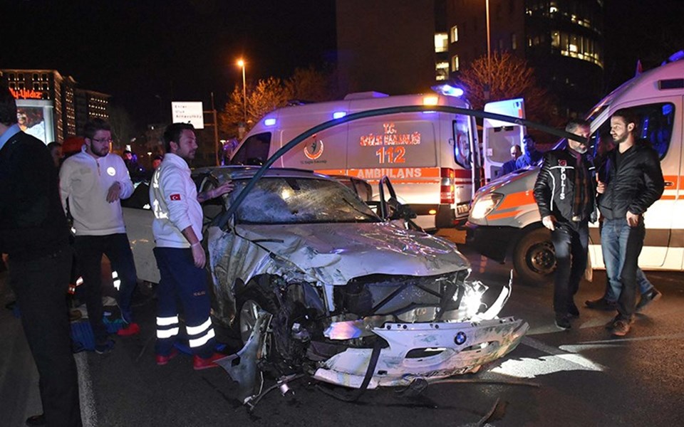 Beşiktaş'ta trafik kazası: 1 ölü, 1 yaralı - 1