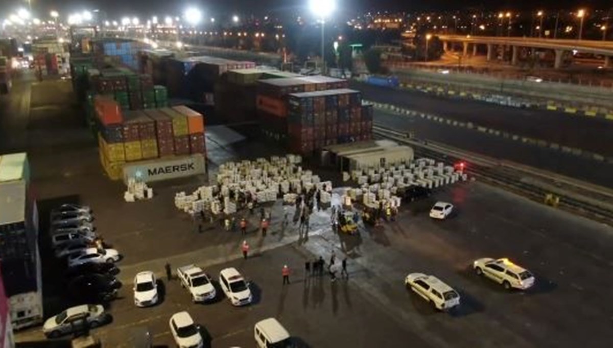 Mersin Limanı'nda 610 kilogram kokain ele geçirildi Mersin Limanı'nda 610 kilogram kokain ele geçirildi