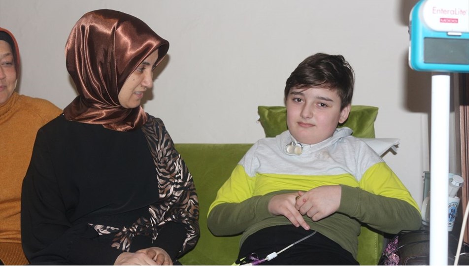 Temizlik Maddesi Icen Cocuk Ameliyat Icin Bir Kez Daha Abd Yolcusu 302 Operasyon Ntv