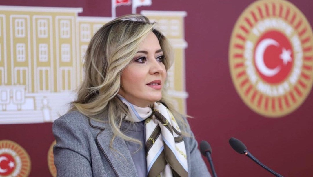 Aylin Cesur, İYİ Parti’den istifa etti