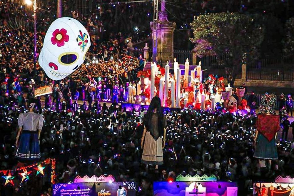 Meksika’da Ölüler Günü: Geçit törenine 1 milyondan fazla kişi katıldı - 9