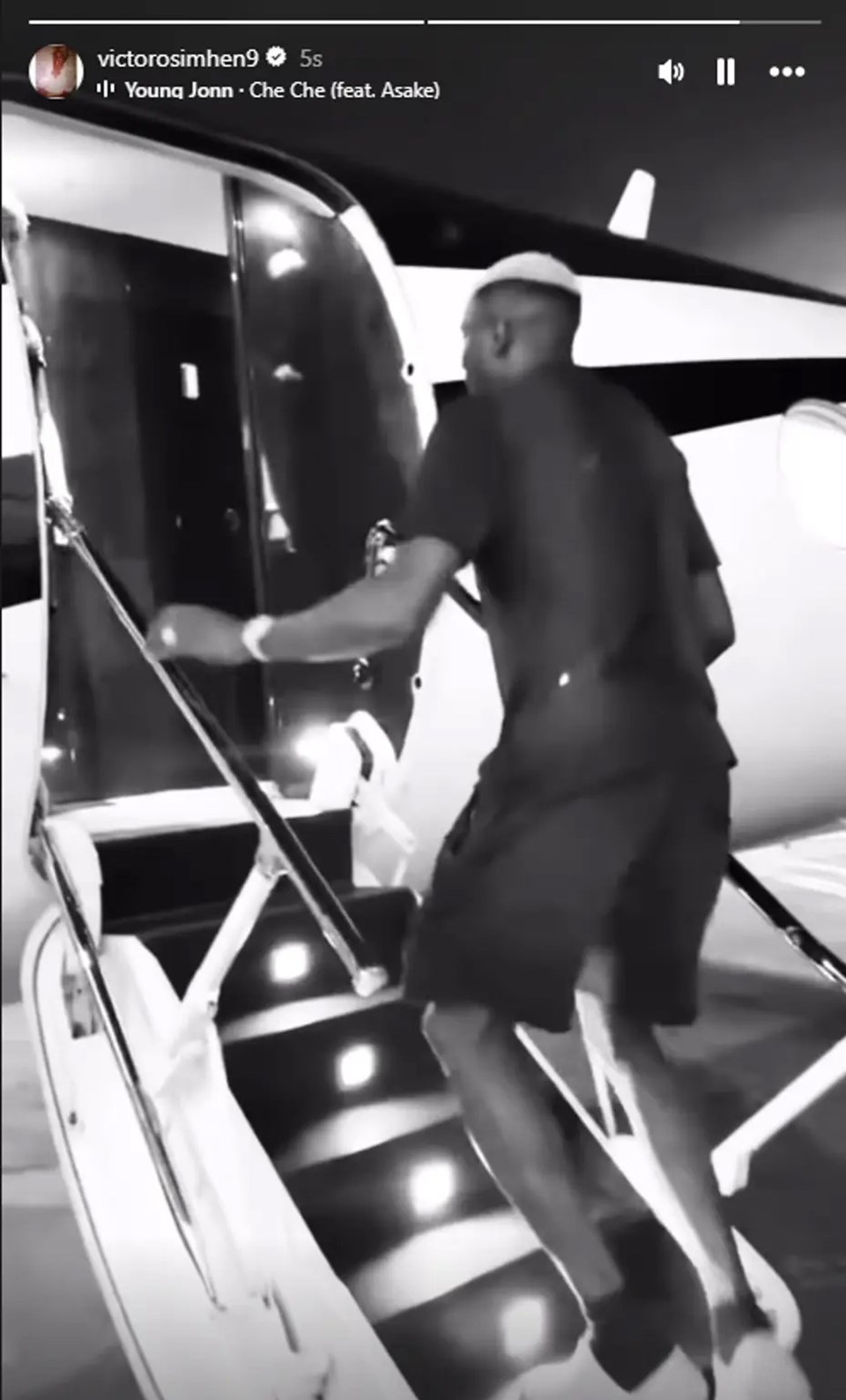 Galatasaray, Victor Osimhen'e kavuşuyor: Geliş saati belli oldu - 2