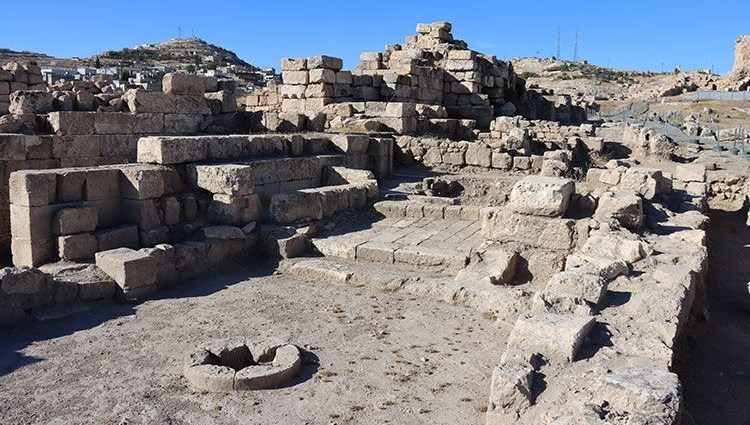 Urfa Kalesi kazıları bölge tarihine ışık tutuyor