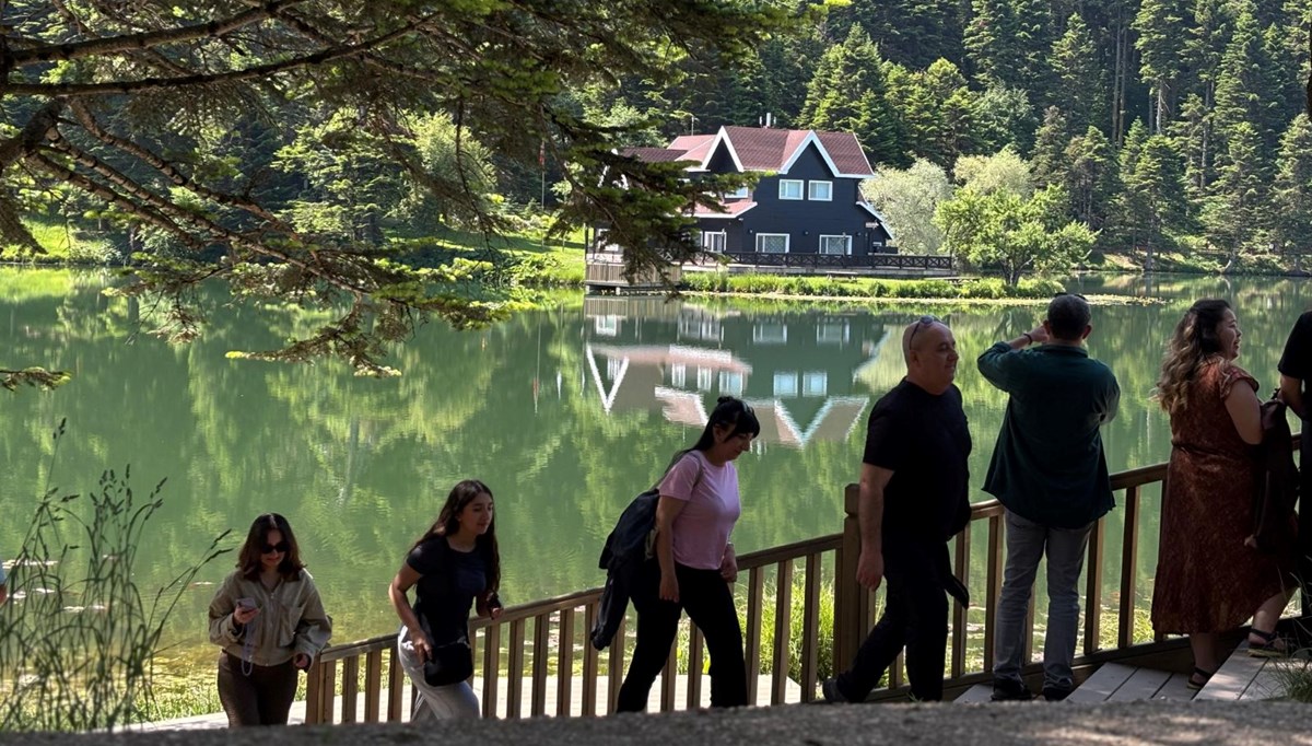 Bolu'nun doğa harikası: Tatilcilerin akınına uğradı