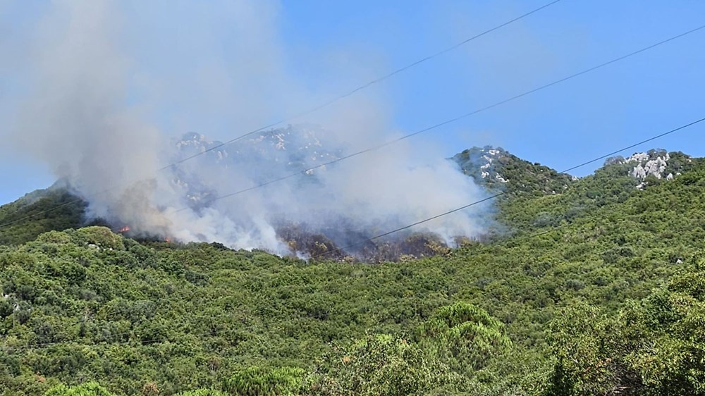 Antalya'da iki noktada orman yangını - 2