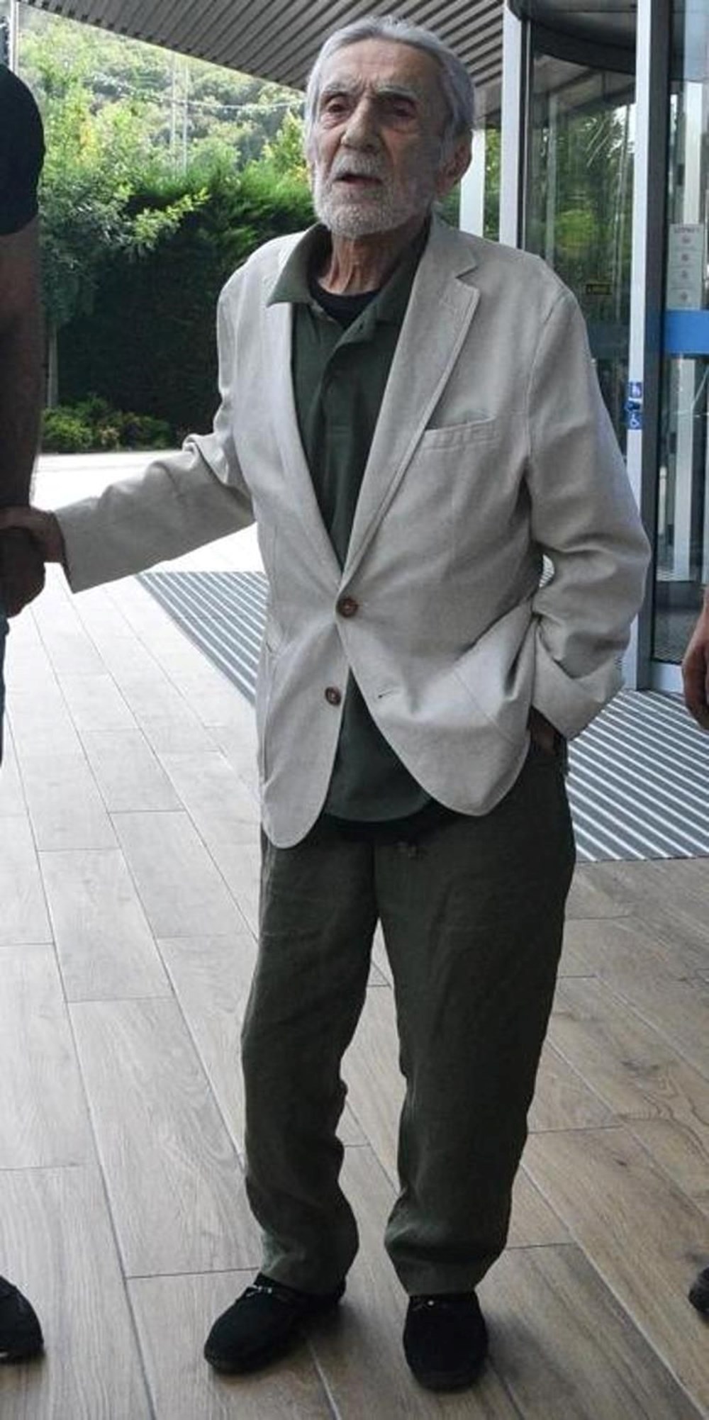 Helallik istemişti! Riskli ameliyat sonrası İbrahim Tatlıses'ten ilk fotoğraf - 4