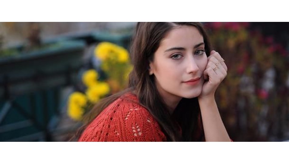 Hazal Kaya'nın annesi Ayşegül Kaya kansere yakalandı