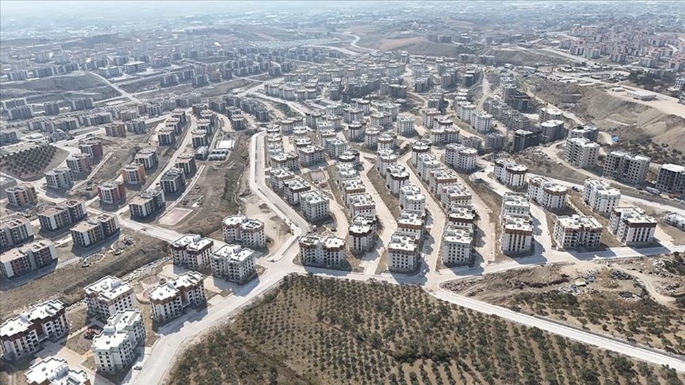 Deprem bölgesinde 300 bininci konutun teslim tarihi açıklandı - 4
