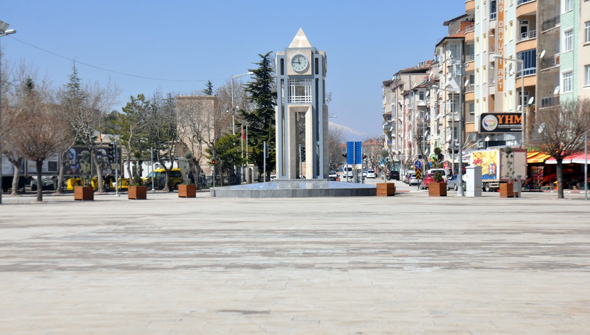 Karaman'da bıçaklı kavgada bir kişi öldü, bir kişi yaralandı Karaman'da bıçaklı kavgada bir kişi öldü, bir kişi yaralandı