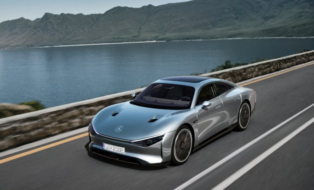 Mercedes-Benz yeni elektrikli modelini tanıttı: Tek şarjla 1000 kilometre menzil - 3