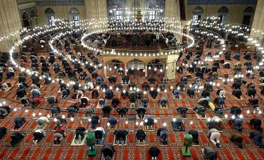 Antalya 2025 Bayram Namazı Saati: Diyanet ile Kurban Bayramı Namazı Vakti 73 PEF5RpM43ECm 8vLlTuLjg