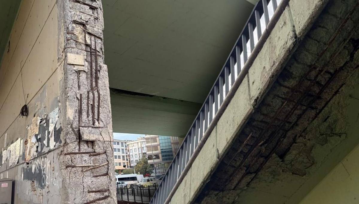 Üzerinden her gün binlerce araç geçiyor: İstanbul'da tehlike saçan köprü
