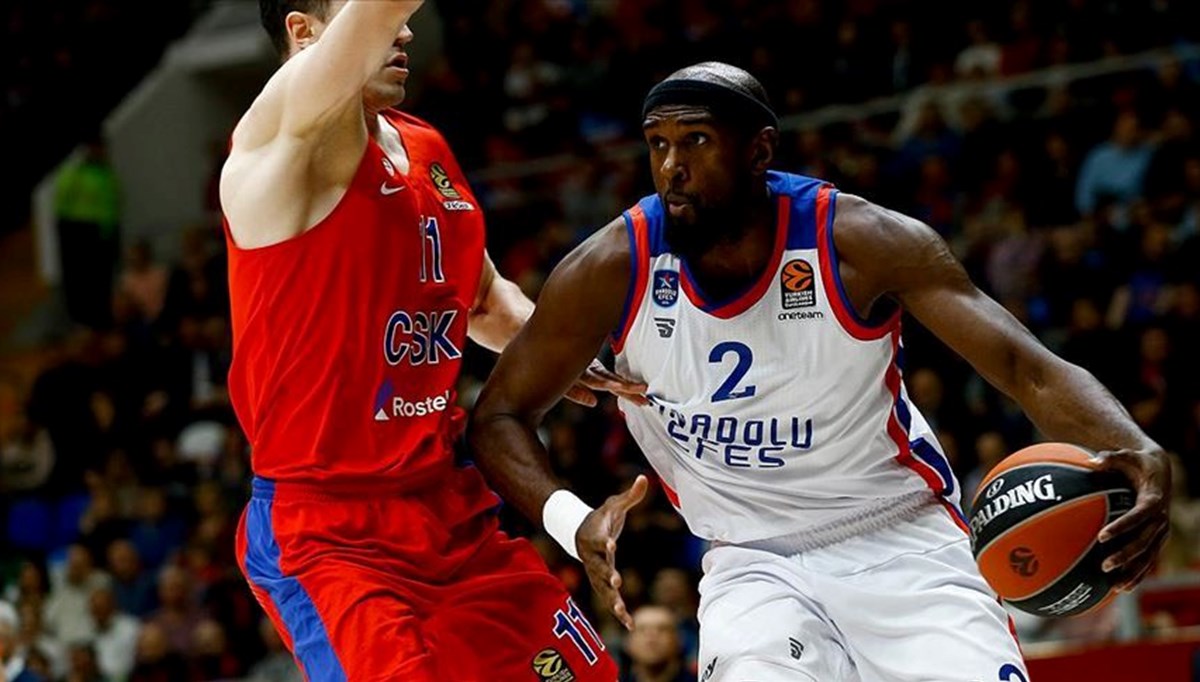 Chris Singleton yeniden Anadolu Efes'te