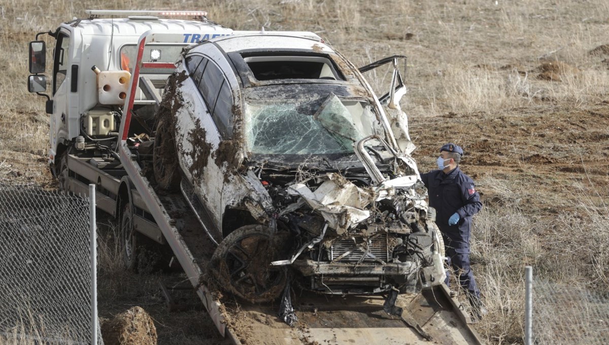 Ahmet Çalık'ın hayatını kaybettiği kazanın fotoğrafları
