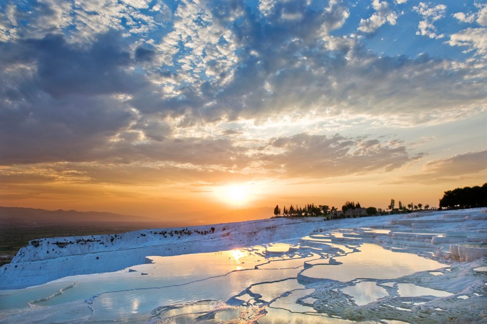 Dünyaca ünlü Pamukkale Travertenleri nasıl oluştu? (Uzmanı açıkladı) NTV