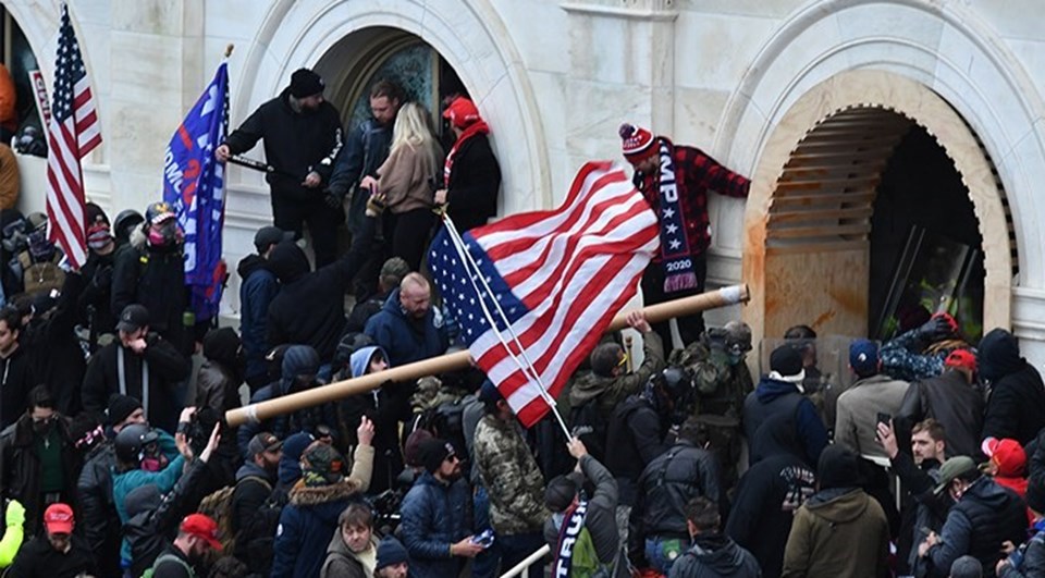 ABD Kongresi'ni basan Proud Boys'a kışkırtıcı komplo suçlaması - 1