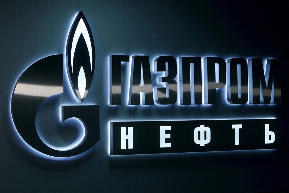 Rusya'nın "ruble" talebinin ardından: Gazprom iki ülkeye gaz akışını durduruyor - 1