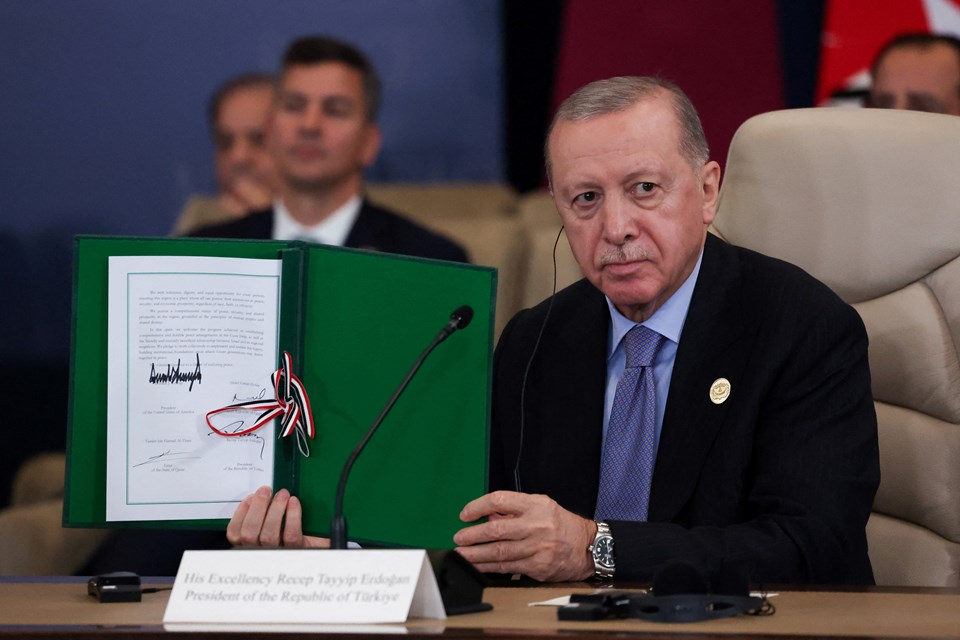 Mısır'daki Gazze zirvesinde imzalar atıldı: Netanyahu'nun toplantıya katılması istenmedi - 7