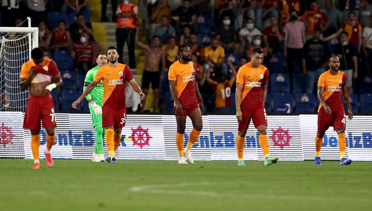 SON DAKİKA: Galatasaray'dan Şampiyonlar Ligi'ne veda
