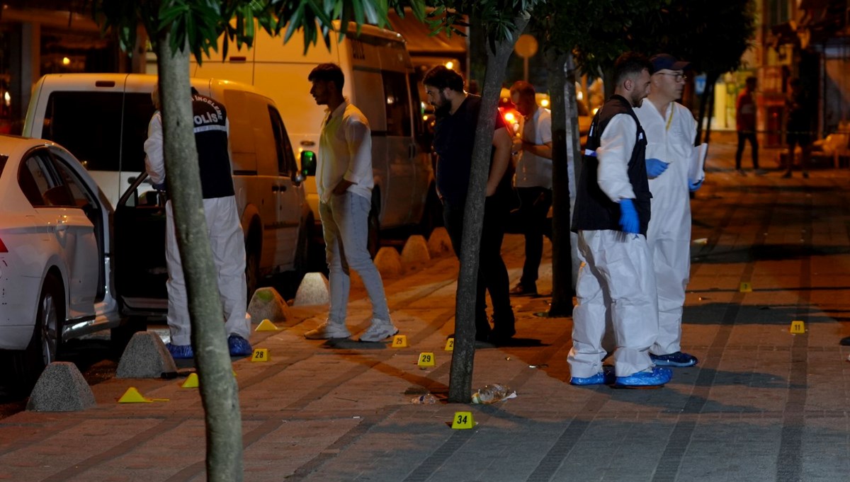 Filistinli iş insanlarına silahlı saldırı: 3 suikastçı firar etti Filistinli iş insanlarına silahlı saldırı: 3 suikastçı firar etti