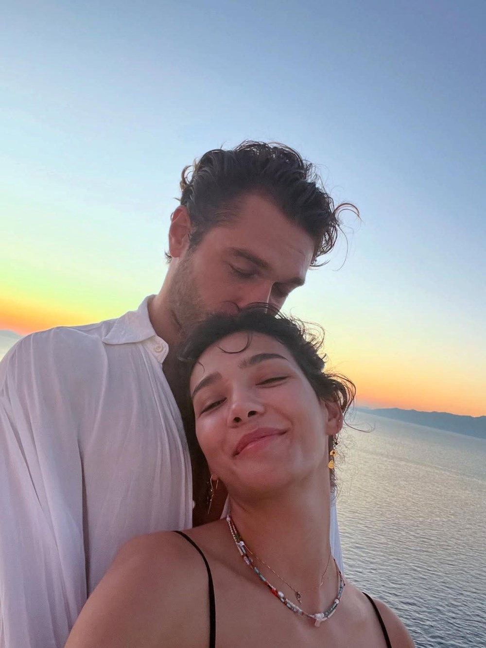 Aybüke Pusat ve Furkan Andıç'tan aşk dolu pozlar - 5