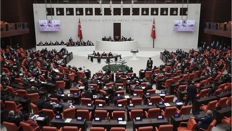 Tüketicilerin korunmasına yönelik tedbirleri içeren kanun teklifi TBMM'ye sunuldu