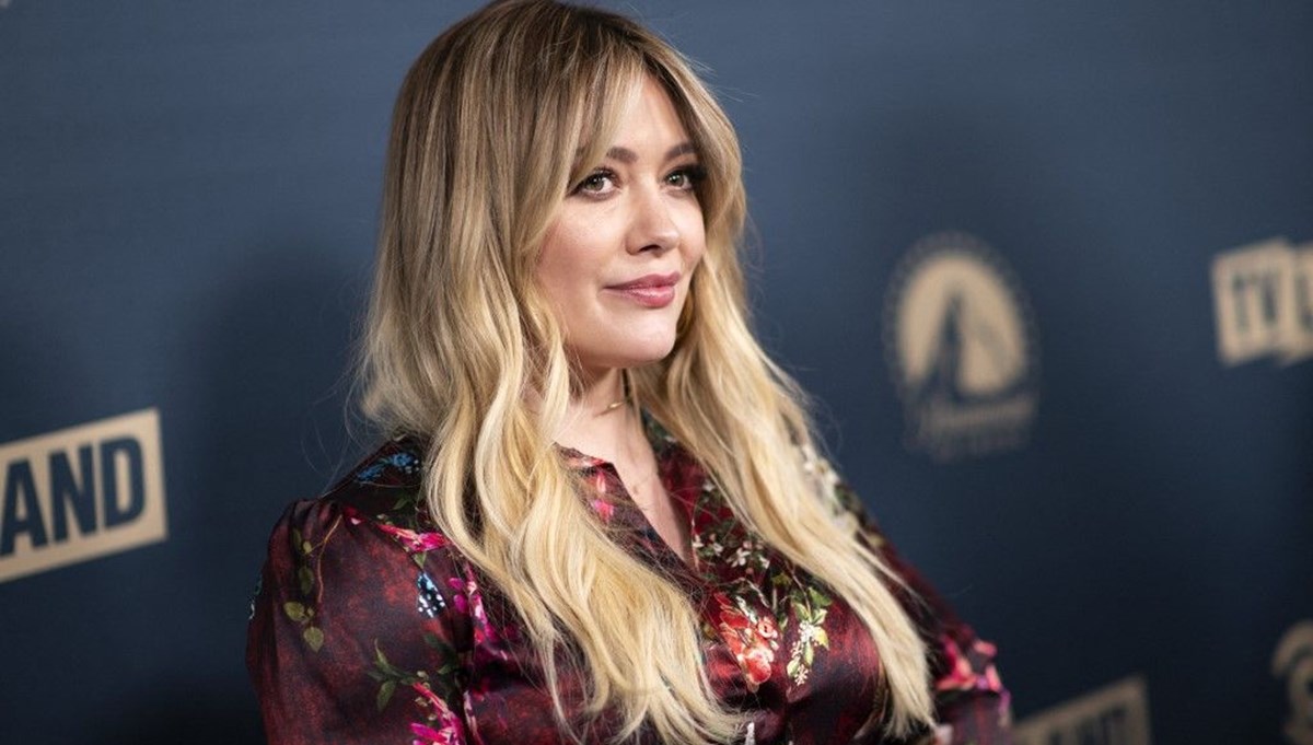 Hilary Duff, How I Met Your Father'dan ilk set fotoğrafını paylaştı