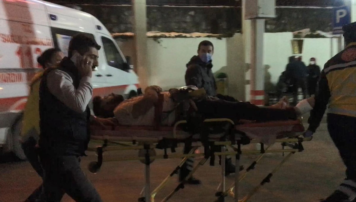 Bursa'da gece kulübünde silahlı kavga: 2 kardeş yaralı