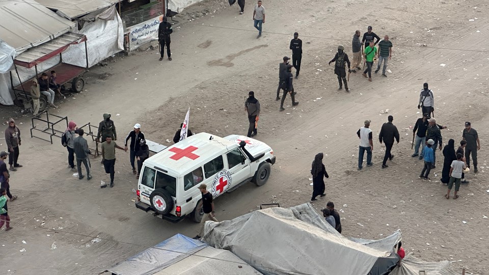 Gazze'de ateşkes: Rehine ve mahkûmlar serbest bırakılıyor - 2
